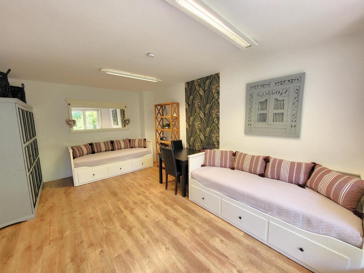 Appartement + :-) Be In + :-) Be In *